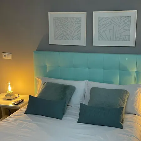 Apartment Nuestra Casita De Marmoles Parking Incluido 2 Bicis Gratis Malaga
